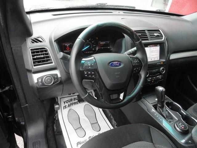 Ford Explorer XLT 4WD 2017