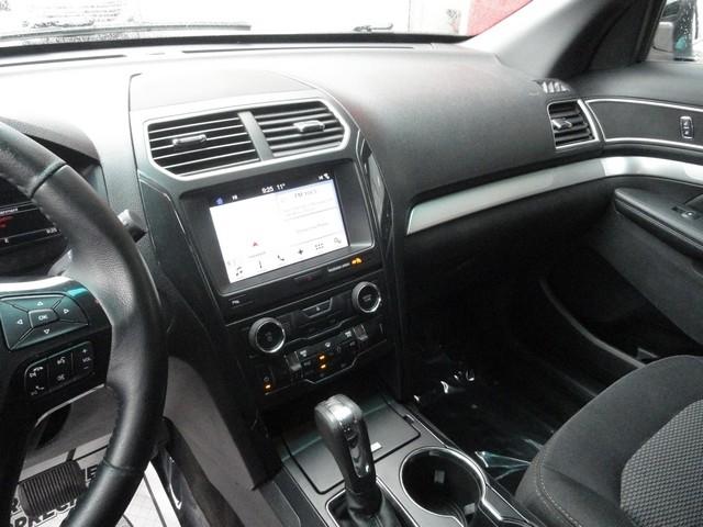 Ford Explorer XLT 4WD 2017