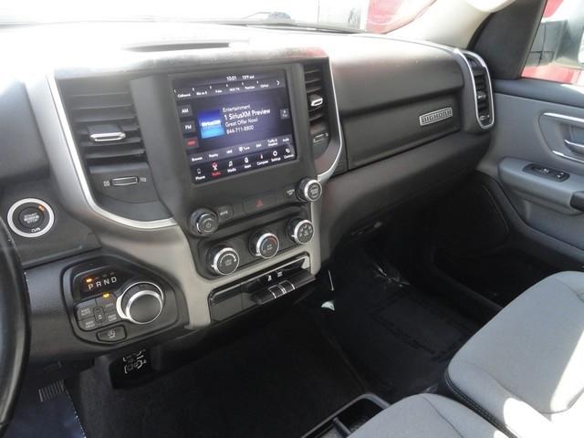 RAM 1500 Big Horn 4x4 Quad Cab 6'4" Box 2020