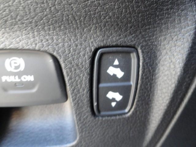 RAM 1500 Big Horn 4x4 Crew Cab 5'7" Box 2021