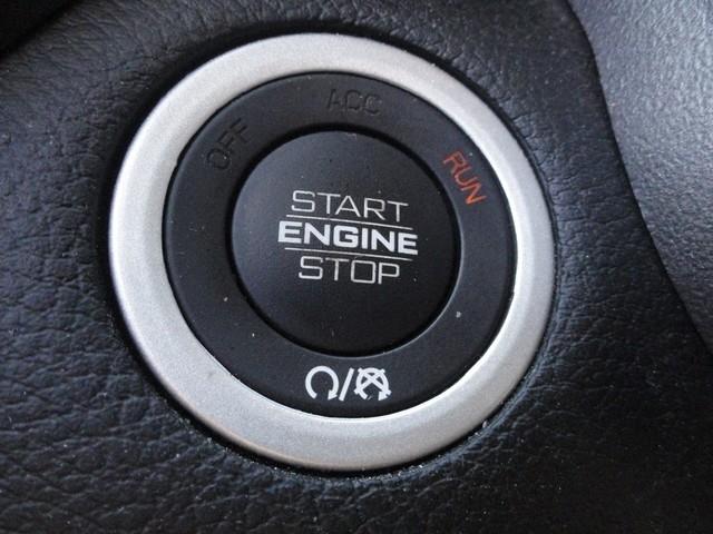 RAM 1500 Big Horn 4x4 Crew Cab 5'7" Box 2021