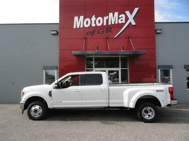 Ford Super Duty F-350 DRW King Ranch 4WD Crew Cab 8' Box 2019