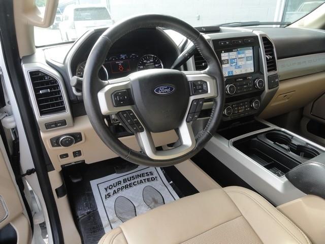 Ford Super Duty F-350 DRW King Ranch 4WD Crew Cab 8' Box 2019