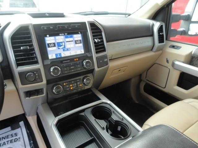 Ford Super Duty F-350 DRW King Ranch 4WD Crew Cab 8' Box 2019