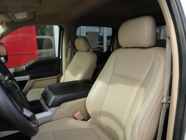 Ford Super Duty F-350 DRW King Ranch 4WD Crew Cab 8' Box 2019