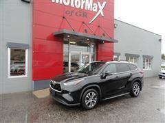 2023 Toyota Highlander 