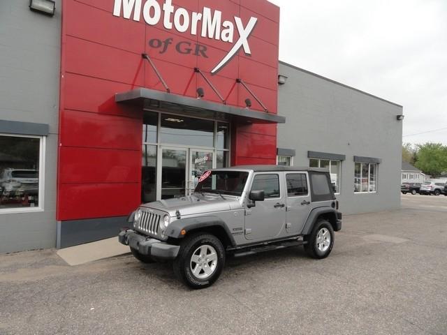 Jeep Wrangler Unlimited 4WD 4dr Sport 2016