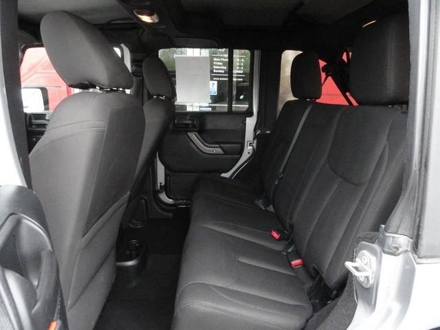 Jeep Wrangler Unlimited 4WD 4dr Sport 2016