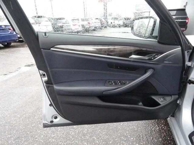 BMW 5 Series 530i xDrive Sedan 2018