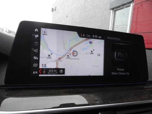 BMW 5 Series 530i xDrive Sedan 2018