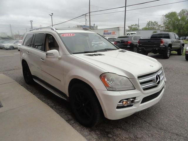 Mercedes-Benz GL-Class 4MATIC 4dr GL 450 2011