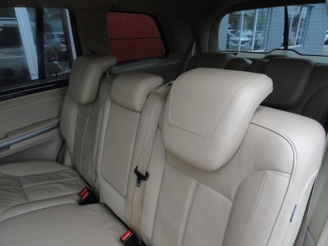 Mercedes-Benz GL-Class 4MATIC 4dr GL 450 2011