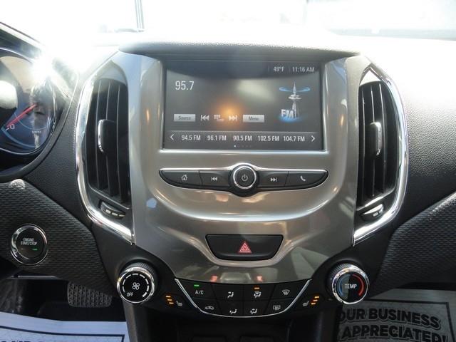 Chevrolet Cruze 4dr Sdn 1.4L LT w/1SD 2017