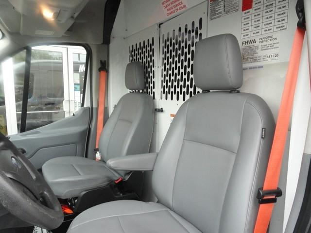 Ford Transit Van T-150 148" Med Rf 8600 GVWR Sliding RH Dr 2019