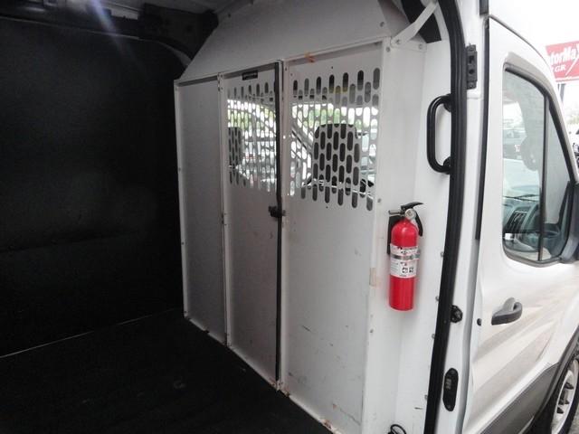 Ford Transit Van T-150 148" Med Rf 8600 GVWR Sliding RH Dr 2019