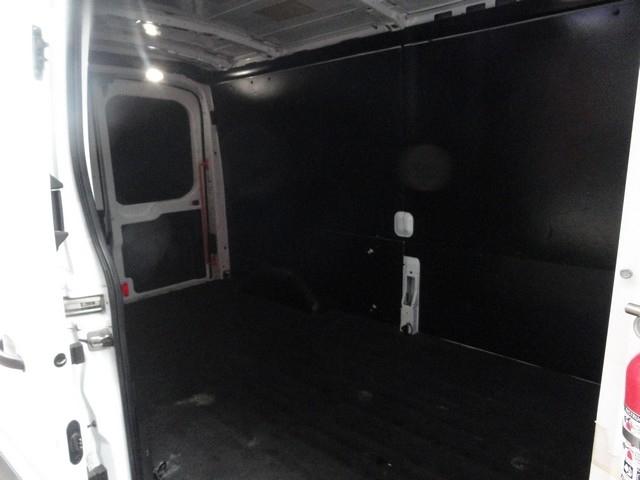 Ford Transit Van T-150 148" Med Rf 8600 GVWR Sliding RH Dr 2019