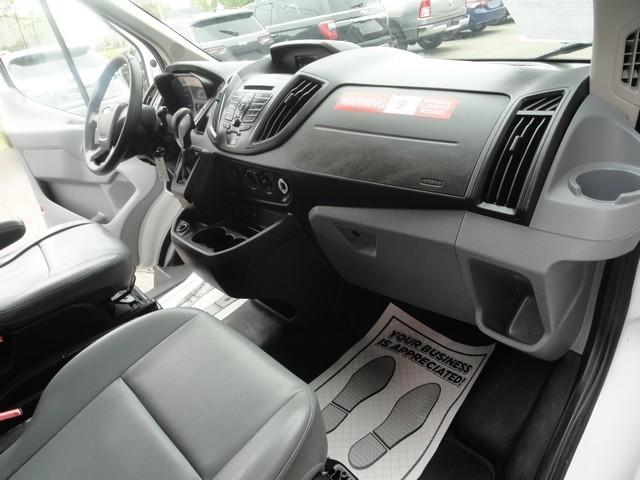Ford Transit Van T-150 148" Med Rf 8600 GVWR Sliding RH Dr 2019