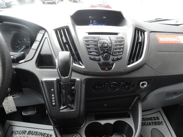 Ford Transit Van T-150 148" Med Rf 8600 GVWR Sliding RH Dr 2019
