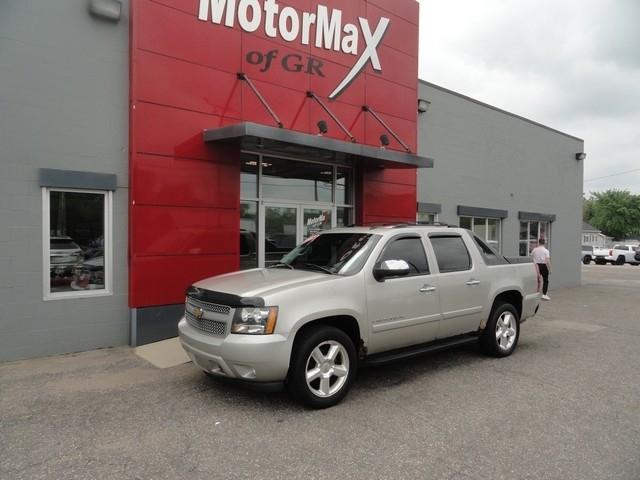 Chevrolet Avalanche 4WD Crew Cab 130" LTZ 2007