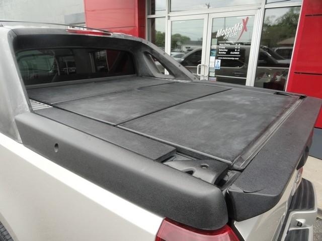Chevrolet Avalanche 4WD Crew Cab 130" LTZ 2007