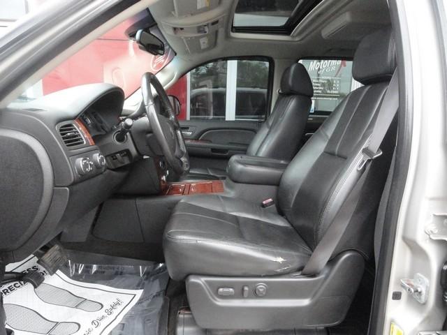 Chevrolet Avalanche 4WD Crew Cab 130" LTZ 2007