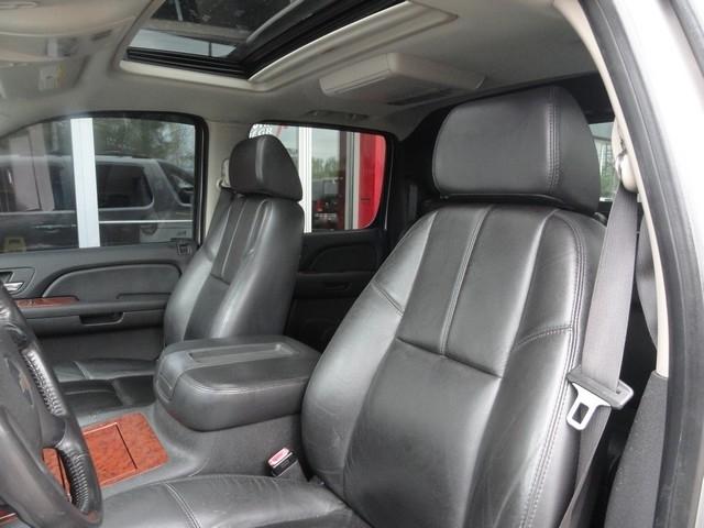 Chevrolet Avalanche 4WD Crew Cab 130" LTZ 2007