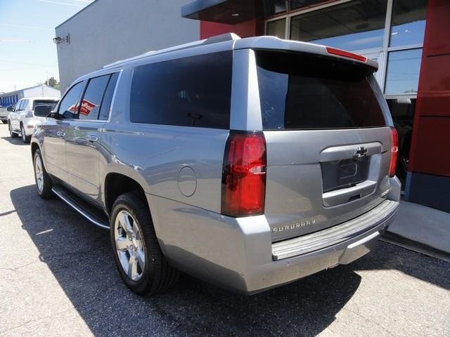 Chevrolet Suburban 4WD 4dr Premier 2020