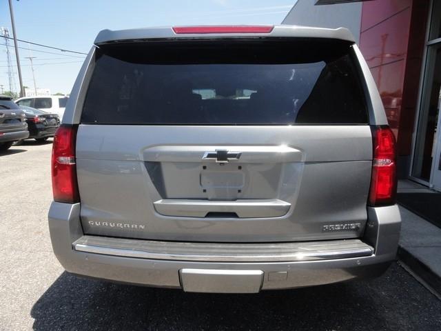 Chevrolet Suburban 4WD 4dr Premier 2020