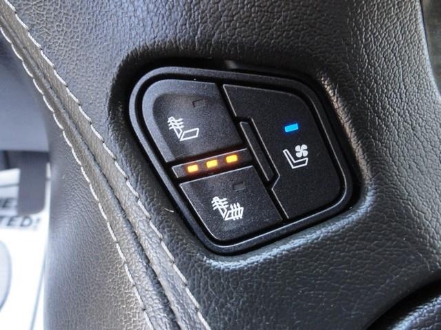 Chevrolet Suburban 4WD 4dr Premier 2020