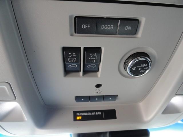 Chevrolet Suburban 4WD 4dr Premier 2020