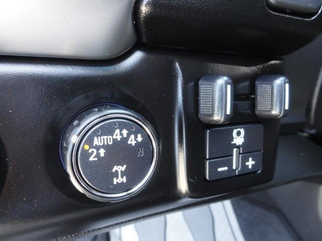 Chevrolet Suburban 4WD 4dr Premier 2020