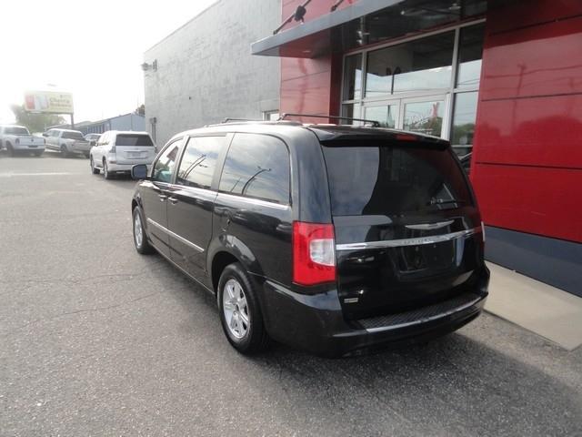 Chrysler Town & Country 4dr Wgn Touring 2012
