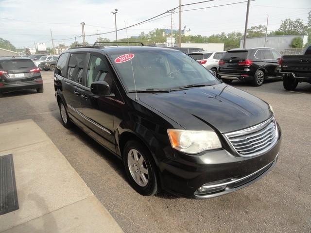 Chrysler Town & Country 4dr Wgn Touring 2012