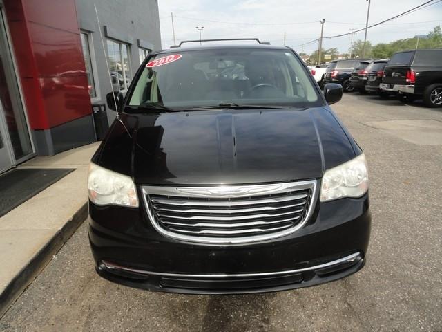 Chrysler Town & Country 4dr Wgn Touring 2012