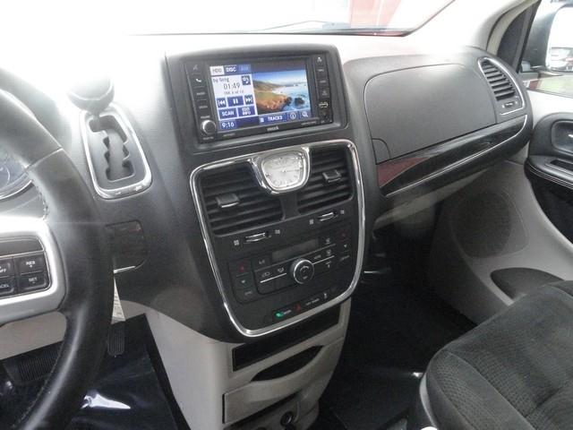 Chrysler Town & Country 4dr Wgn Touring 2012