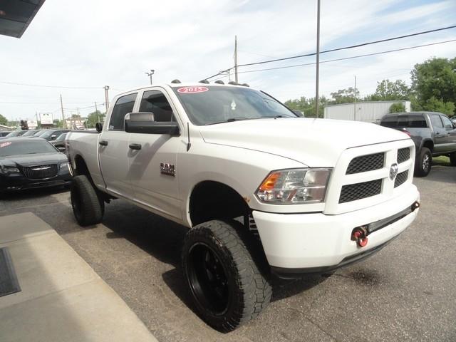 RAM 2500 4WD Crew Cab 149" ST 2015