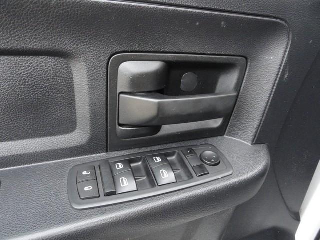 RAM 2500 4WD Crew Cab 149" ST 2015