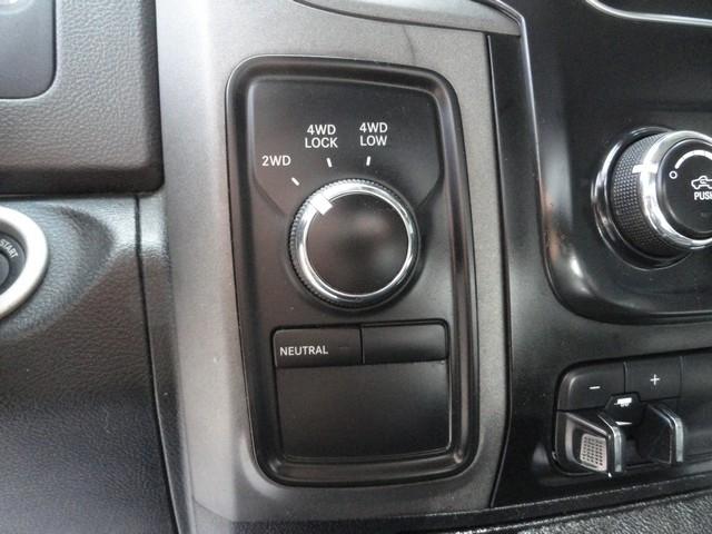 RAM 2500 4WD Crew Cab 149" ST 2015
