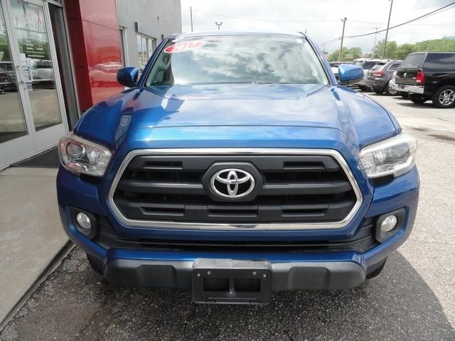 Toyota Tacoma TRD Off Road Double Cab 5' Bed V6 4x4 MT (Natl) 2017