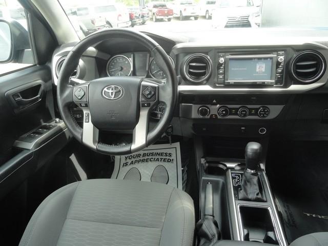 Toyota Tacoma TRD Off Road Double Cab 5' Bed V6 4x4 MT (Natl) 2017