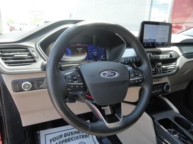 Ford Escape Titanium AWD 2022