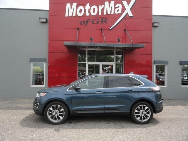 Ford Edge 4dr Titanium AWD 2016