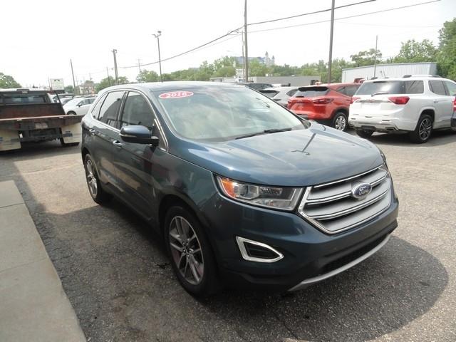Ford Edge 4dr Titanium AWD 2016