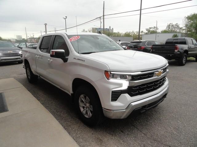 Chevrolet Silverado 1500 4WD Crew Cab 157" LT 2023