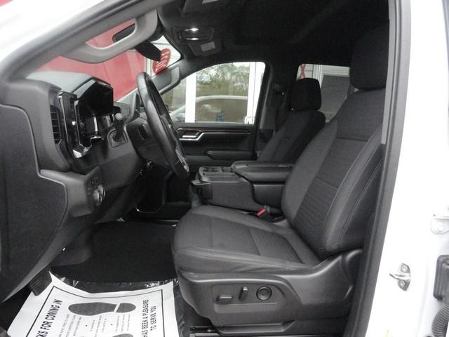 Chevrolet Silverado 1500 4WD Crew Cab 157" LT 2023