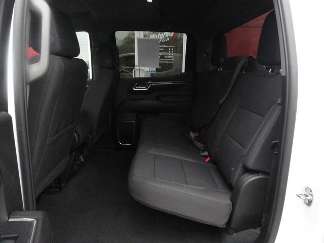 Chevrolet Silverado 1500 4WD Crew Cab 157" LT 2023