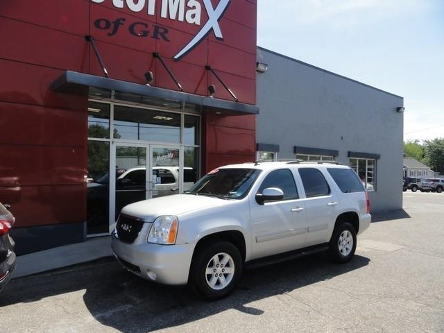 GMC Yukon 4WD 4dr SLT 2014