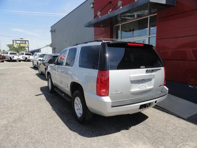 GMC Yukon 4WD 4dr SLT 2014