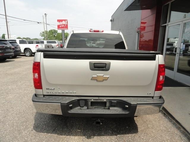Chevrolet Silverado 1500 4WD Crew Cab 143.5" LT 2009