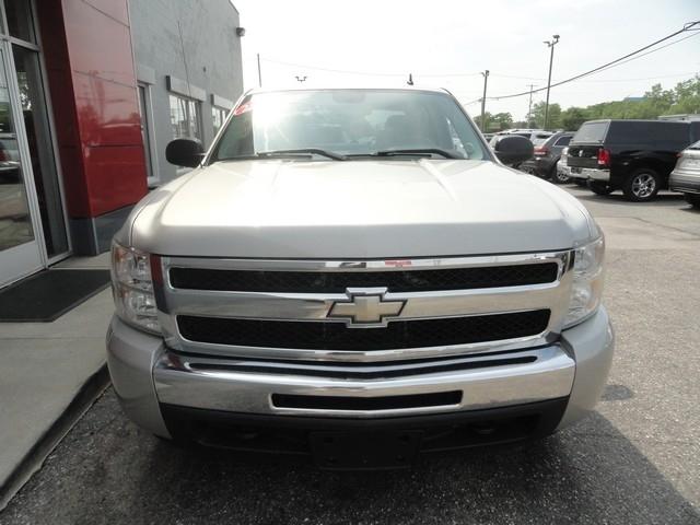 Chevrolet Silverado 1500 4WD Crew Cab 143.5" LT 2009